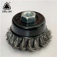 چگونه برس سیمی را با کارواش فشار قوی تمیز کنیم؟